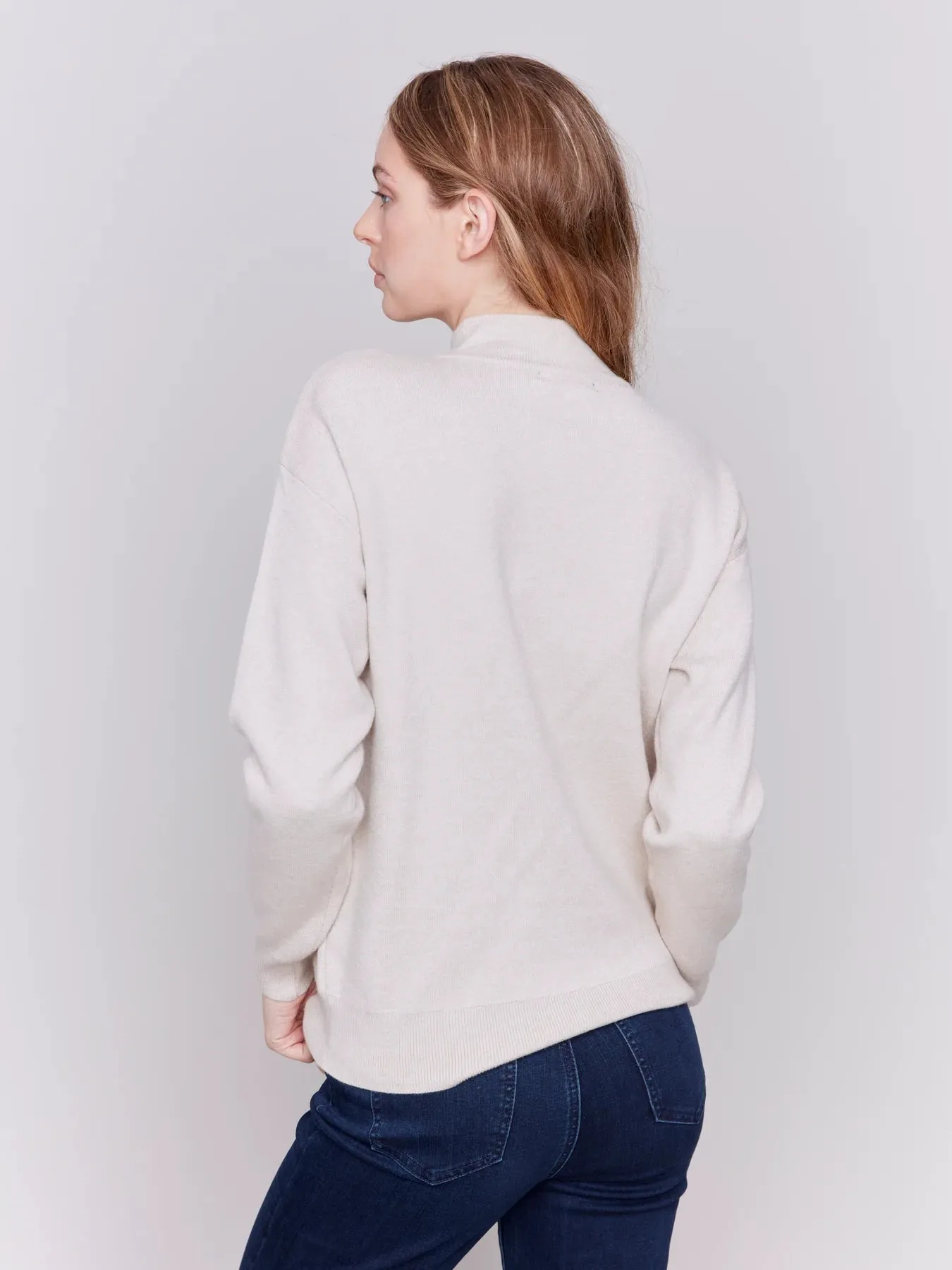 HEART EMBROIDERED MOCK NECK SWEATER