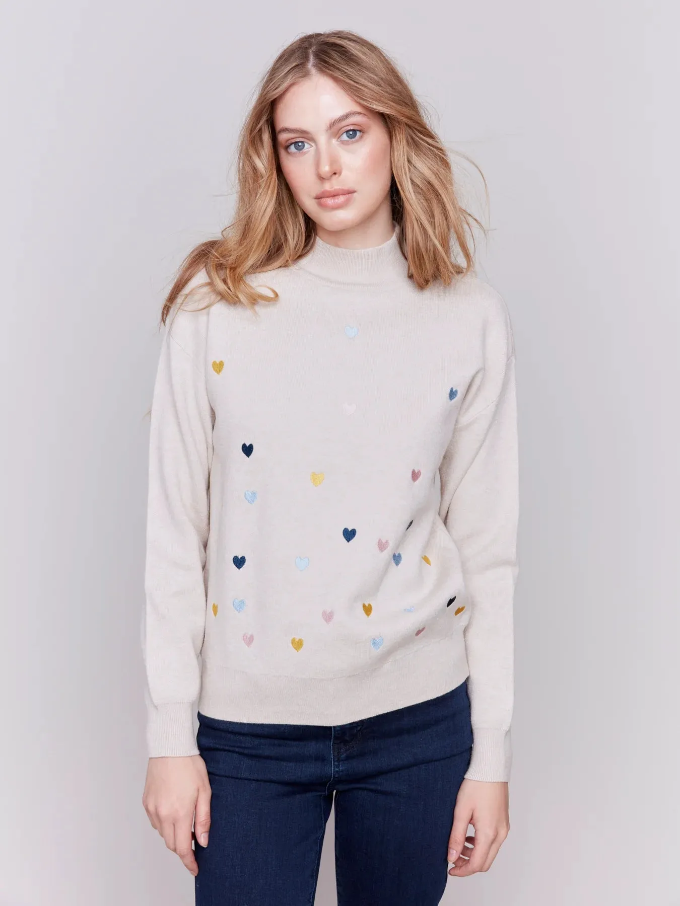 HEART EMBROIDERED MOCK NECK SWEATER