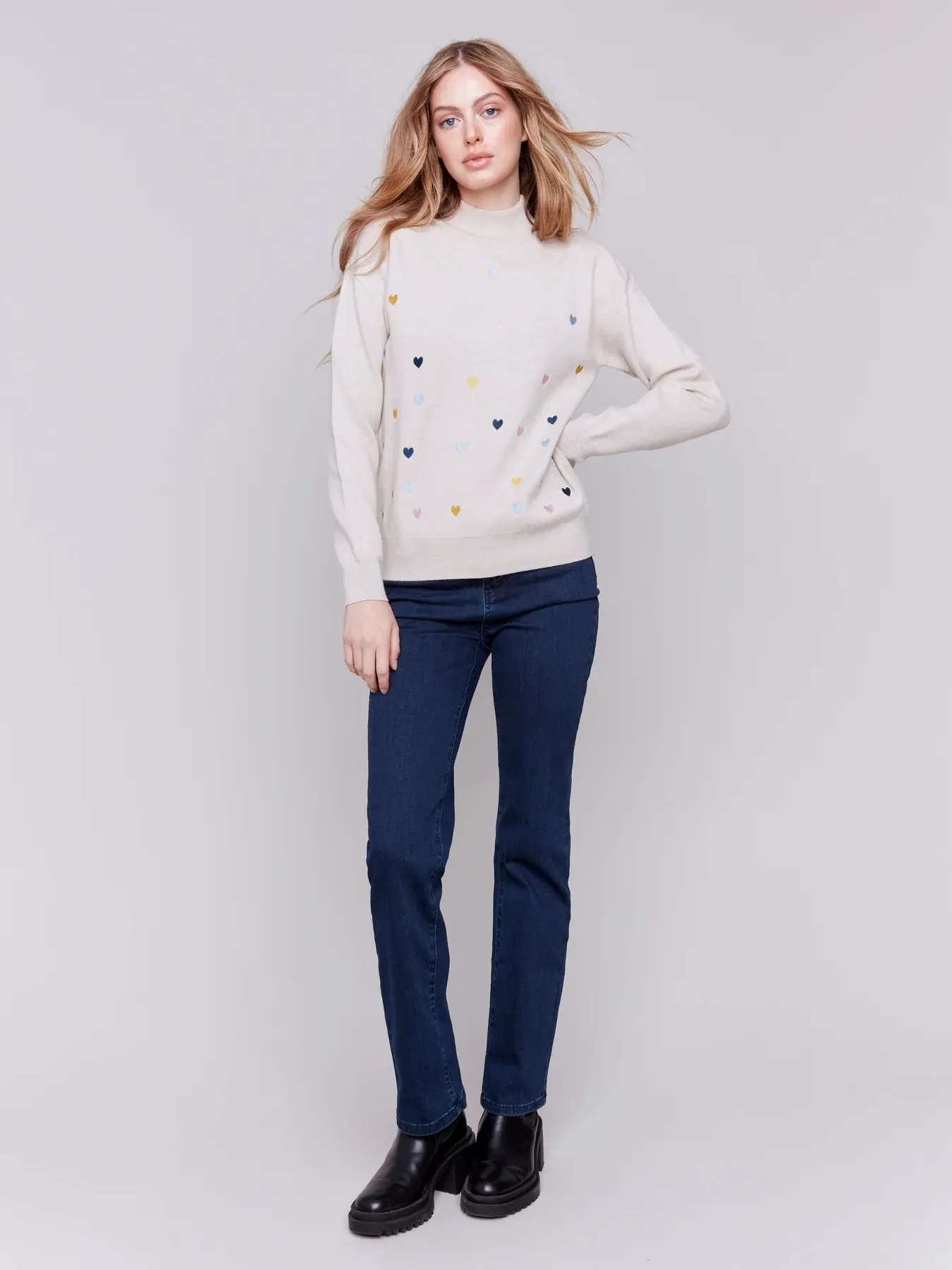 HEART EMBROIDERED MOCK NECK SWEATER